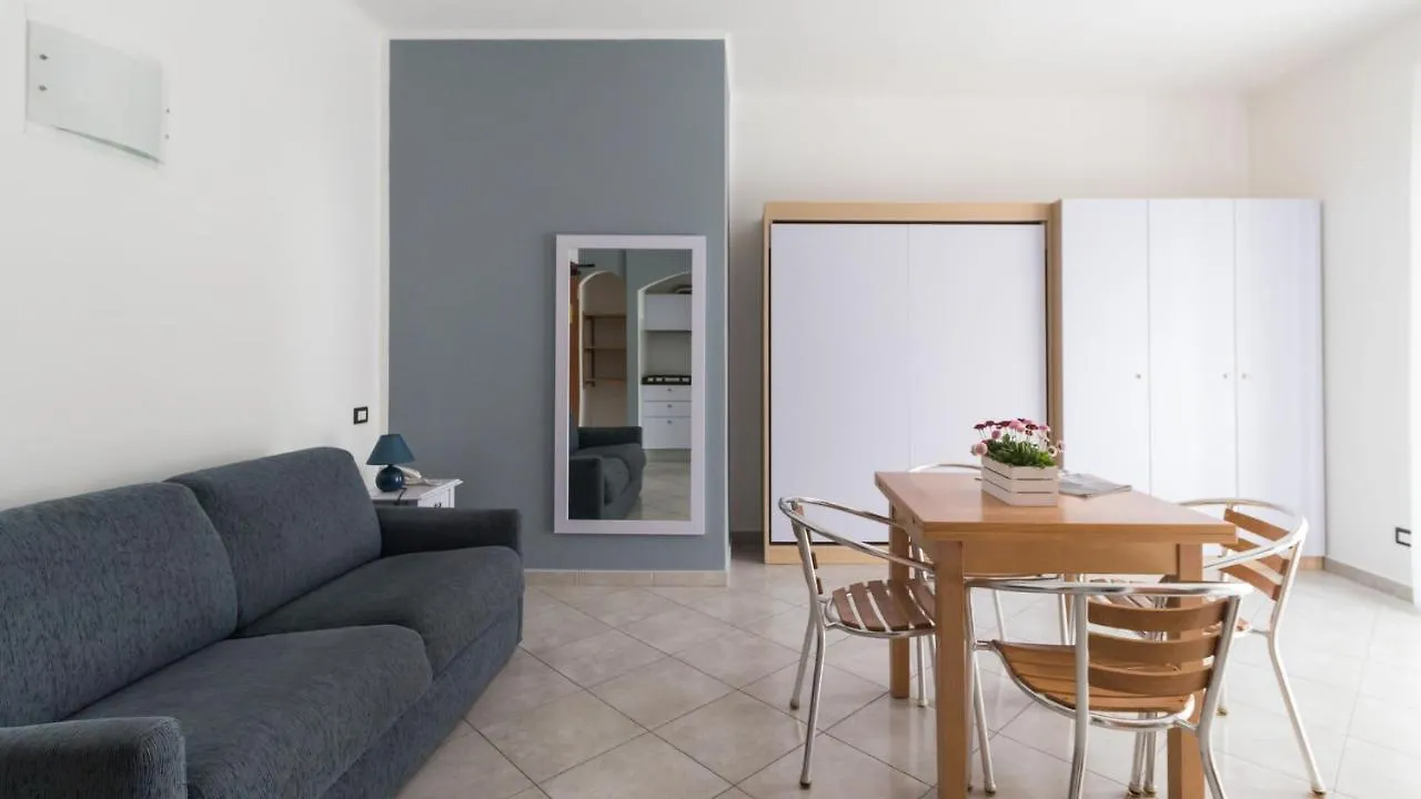 Residence Il Poggio Marina d'Andora イタリア
