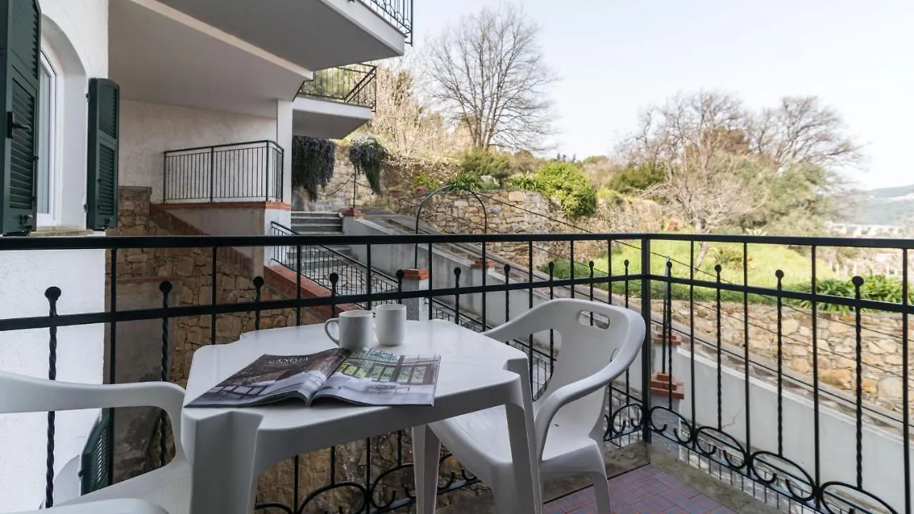 Residence Il Poggio Marina d'Andora 2*,  イタリア