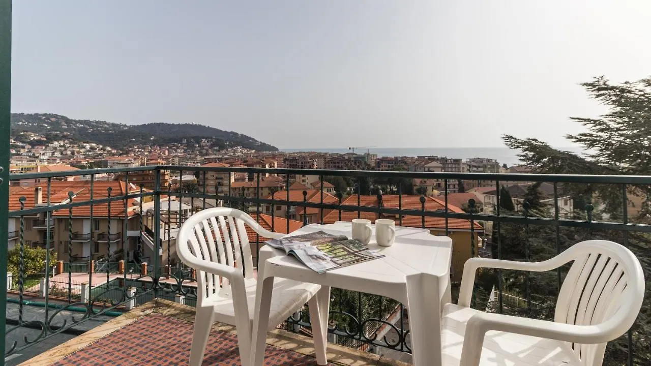 Lägenhetshotell Residence Il Poggio Marina d'Andora